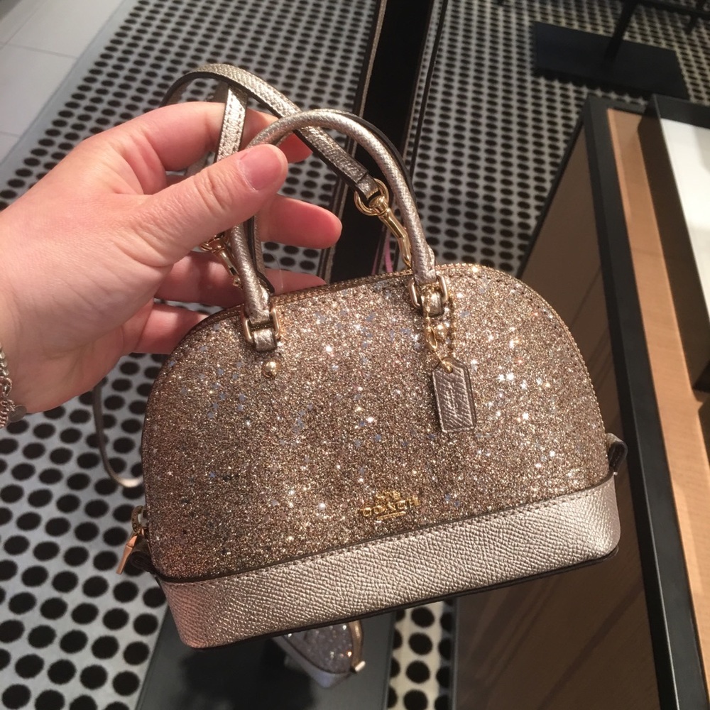 COACH MINI SIZE CROSSBODY